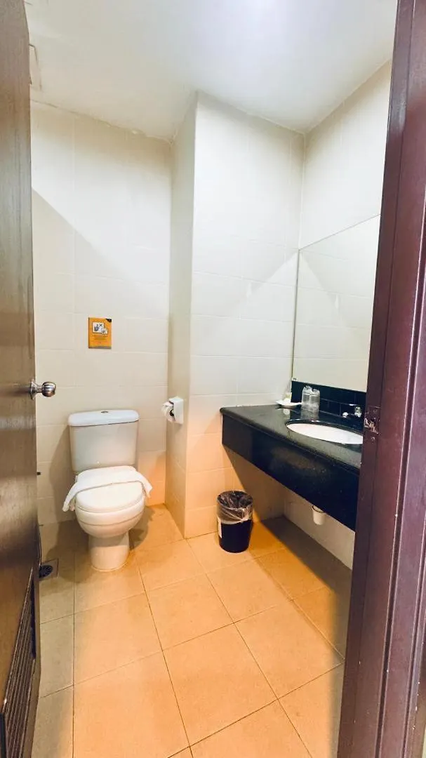 Hotel Seri Malaysia Kepala Batas 2*, קפלה באטאס מלזיה